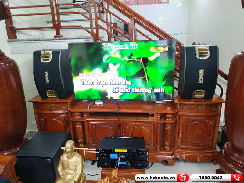 ảnh thực tế dàn âm thanh sử dụng Loa Sub Polk Audio HTS12