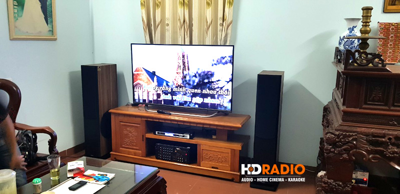 lap-dan-karaoke-cho-gia-dinh-chu-chien-tai-gia-lam-ha-noi2