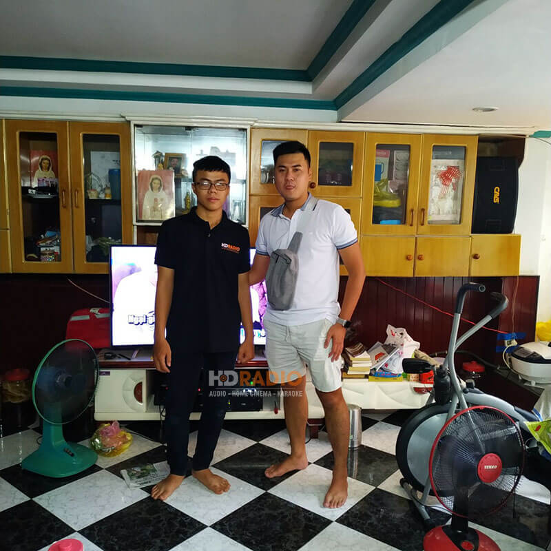 dan-karaoke-gia-dinh-a-dung
