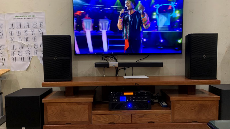 Lắp dàn loa trên 64tr cho anh Long ở Bắc Từ Liêm, Hà Nội (Loa Wharfedale WH10, Đẩy Wharfedale XR2500, Vang JK X8000, Mic JK B9, Sub JBL STAGE A120P)