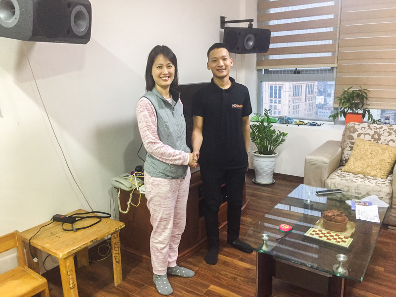 lap-dat-bo-dan-karaoke-vip-cho-chi-trang-truong-chinh-ha-noi