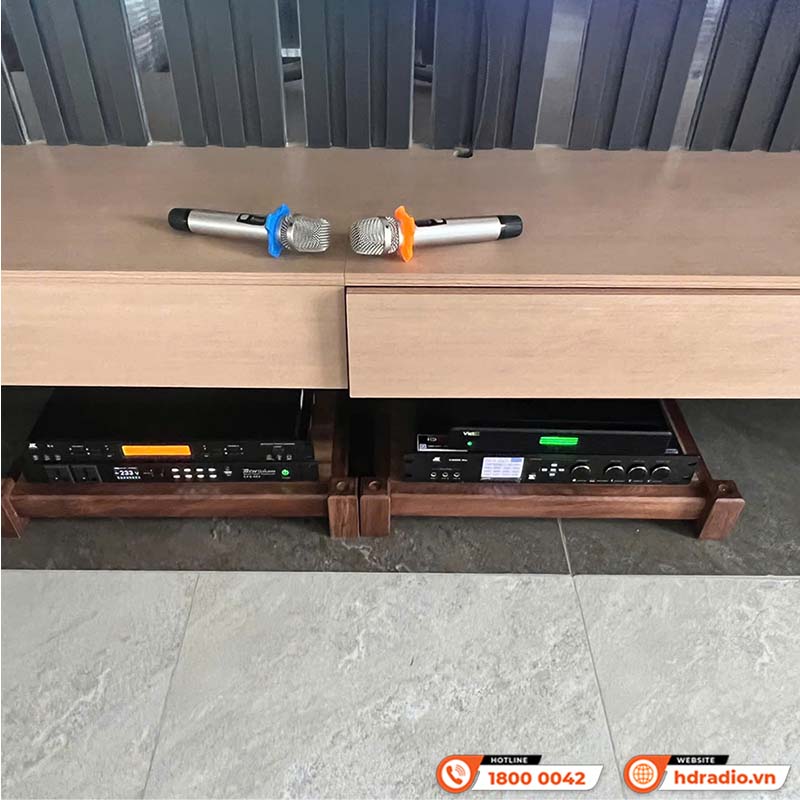 Lắp đặt dàn karaoke cao cấp trị giá hơn 257 triệu đồng cho anh Hà ở Phan Thiết Lắp đặt dàn karaoke cao cấp trị giá hơn 257 triệu đồng cho anh Hà ở Phan Thiết