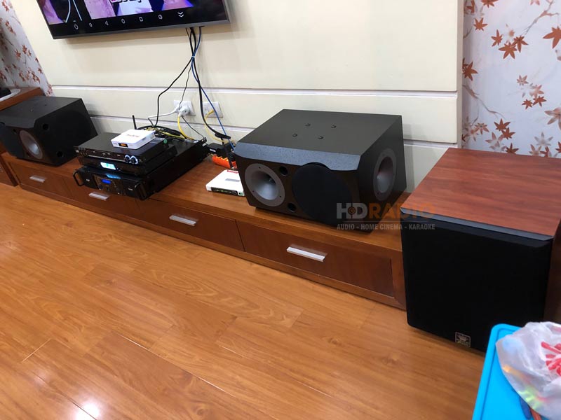 lap-dat-dan-karaoke-cho-chu-tuan-tai-ly-nam-de-hoan-kiem-ha-noi-1