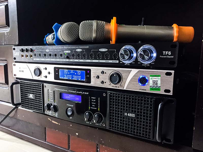 lap-dat-dan-karaoke-vip-cho-anh-duy-tai-nguyen-cong-tru-ha-noi7