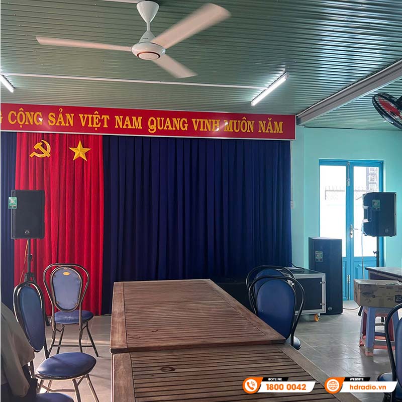 Dàn âm thanh hội trường sân khâu SKHT05 tại nhà văn hóa ấp 2a Củ Chi Dàn âm thanh hội trường sân khâu SKHT05 tại nhà văn hóa ấp 2a Củ Chi