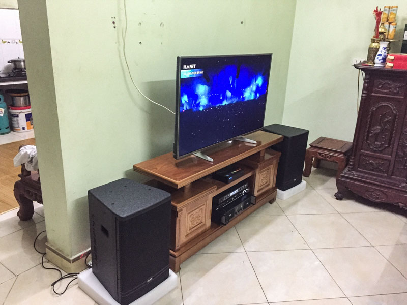 set-up-bo-dan-karaoke-cho-anh-ha-song-tai-kim-son-gia-lam-ha-noi (3)