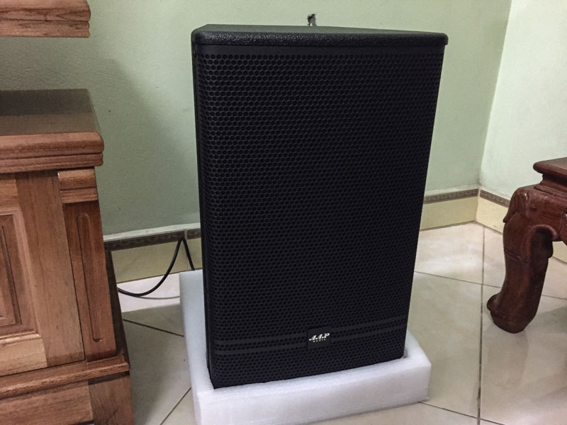 set-up-bo-dan-karaoke-cho-anh-ha-song-tai-kim-son-gia-lam-ha-noi (5)