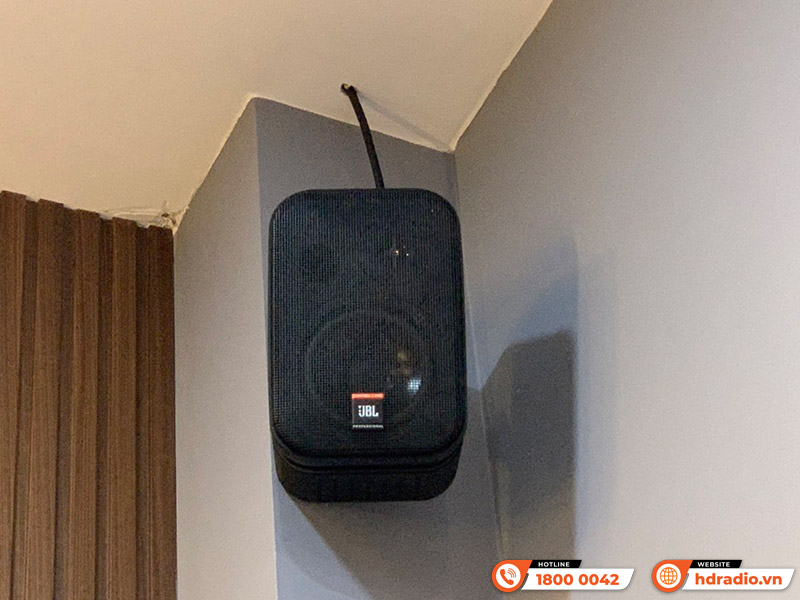 Dàn karaoke của thầy Thông Chấn ở Quận 8, Hồ Chí Minh Dàn karaoke của thầy Thông Chấn ở Quận 8, Hồ Chí Minh