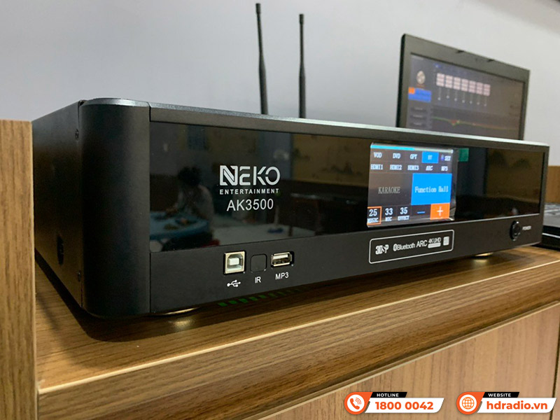 Dàn karaoke của thầy Thông Chấn ở Quận 8, Hồ Chí Minh Dàn karaoke của thầy Thông Chấn ở Quận 8, Hồ Chí Minh