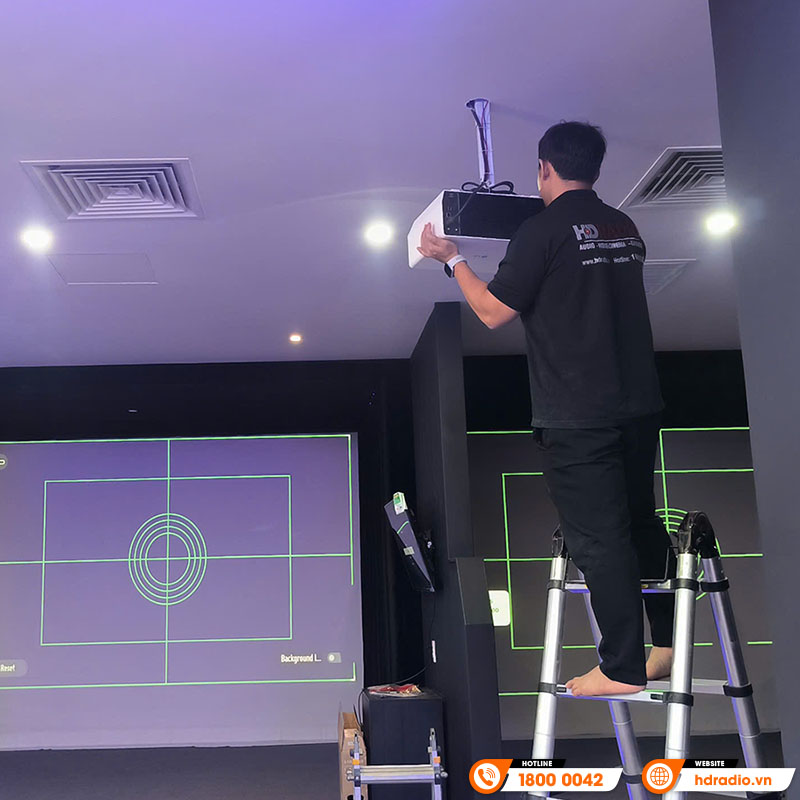 Lắp đặt 4 Máy chiếu 4K LG BU50RG tại Trung tâm TM Golf Perfomance ở Quận 7, Hồ Chí Minh Lắp đặt 4 Máy chiếu 4K LG BU50RG tại Trung tâm TM Golf Perfomance ở Quận 7, Hồ Chí Minh