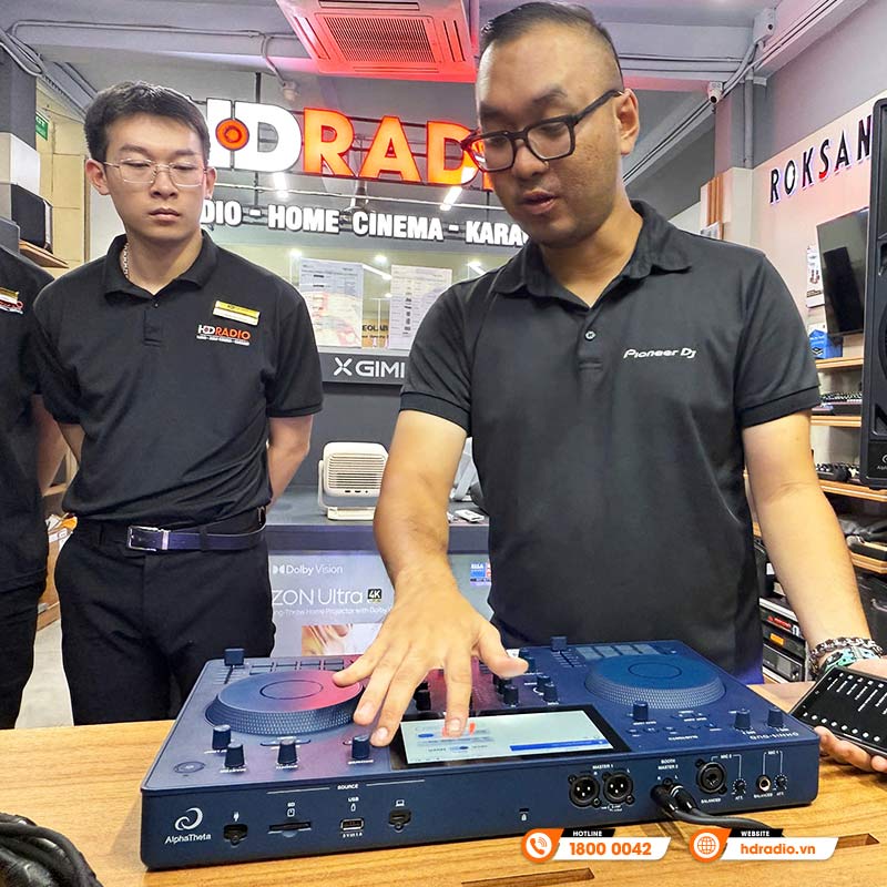 AlphaTheta Training Tại Showroom HDRadio