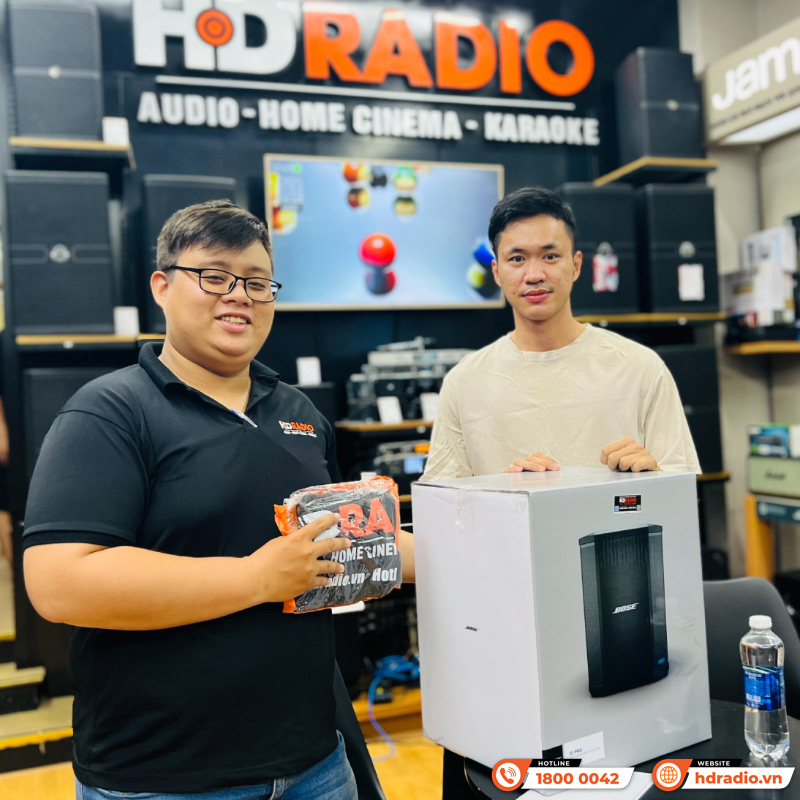 Chương trình tặng áo mưa