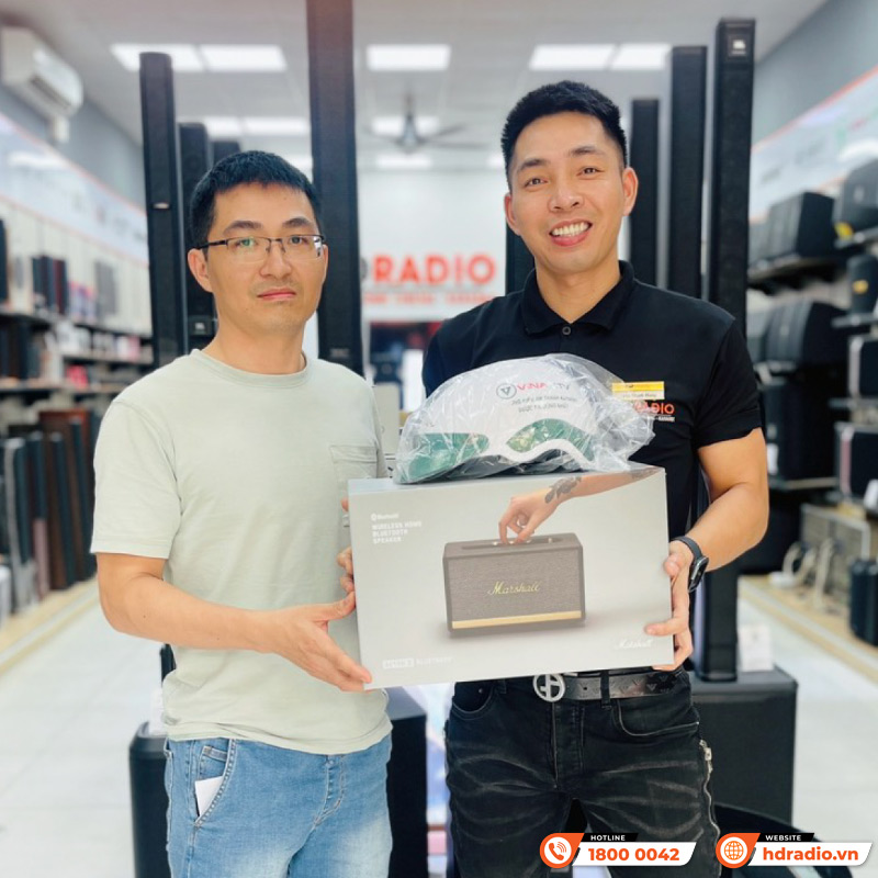 Chương trình tặng mũ bảo hiểm