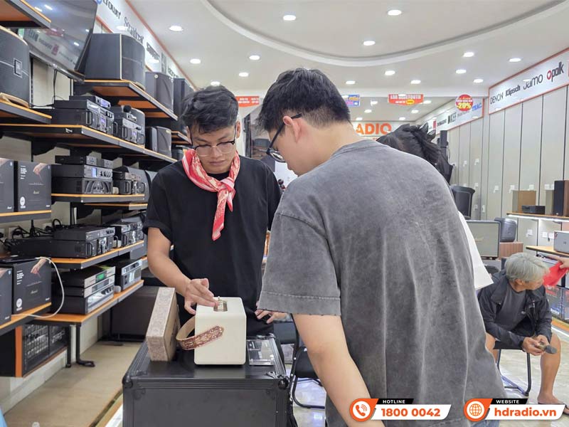 Cùng nhìn lại hoạt động ưu đãi Loa Marshall tại HDRadio Quận 7 Cùng nhìn lại hoạt động ưu đãi Loa Marshall tại HDRadio Quận 7