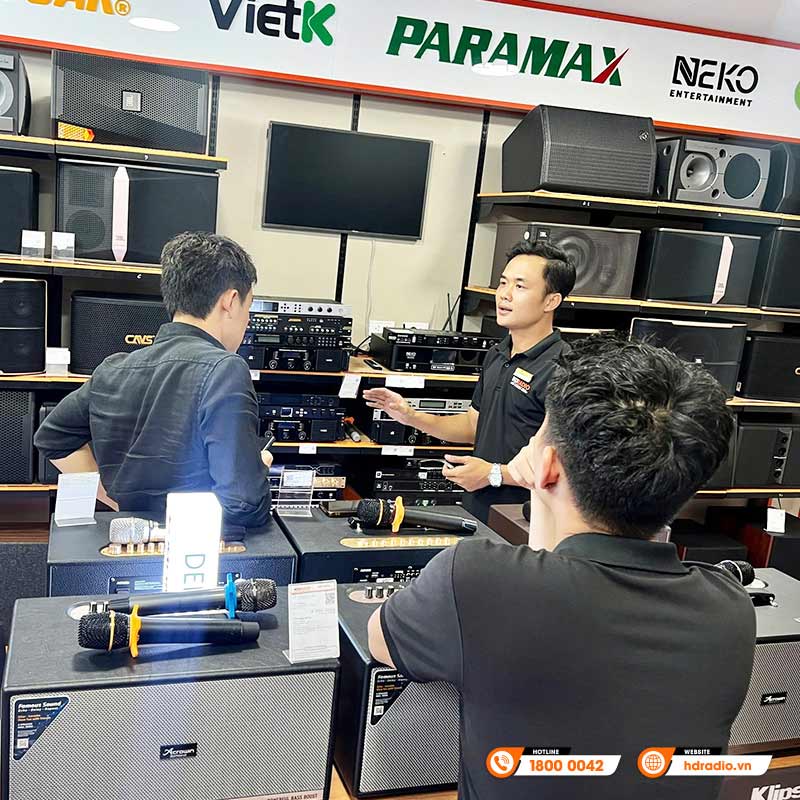 Đội ngũ nhân viên chuyên nghiệp tư vấn tận tâm và tận tình