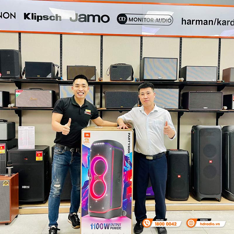 Khách mua mua Loa JBL chính hãng tại HDRadio