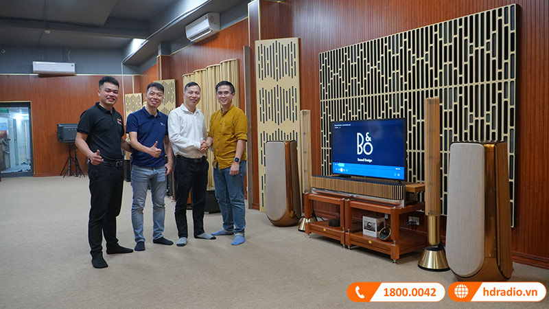 Đoàn đại diện thương hiệu B&O đến thăm và làm việc tại HDRadio