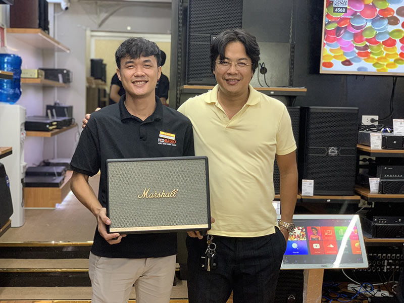 Showroom HDRadio quan 11