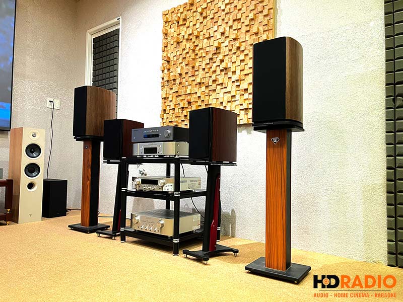 Showroom HDRadio Quan 11 Showroom HDRadio Quan 11