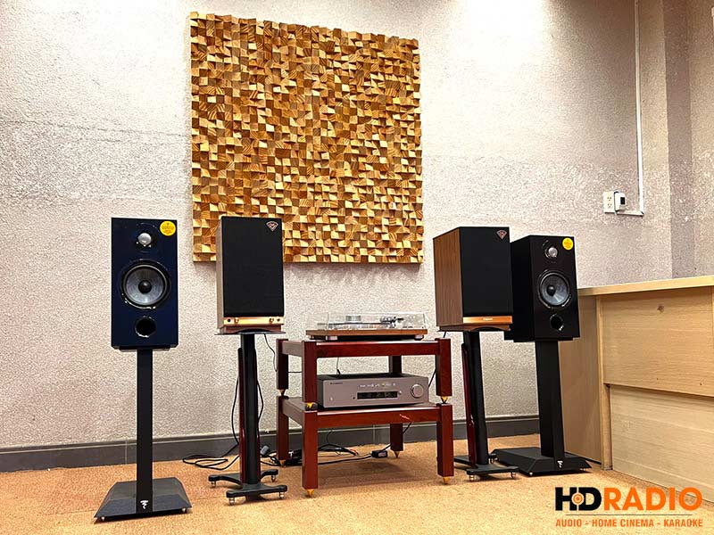 Showroom HDRadio Quan 11 Showroom HDRadio Quan 11