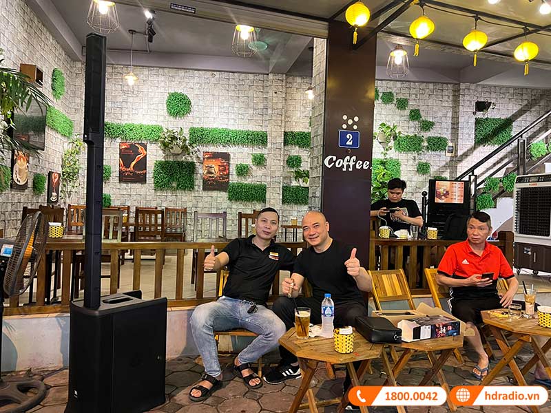 Khách hàng mua Loa JBL Eon One MK2 tại HDRadio