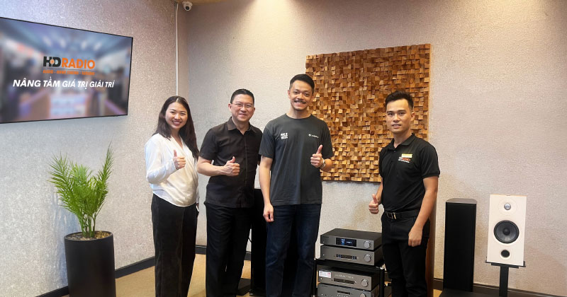 HDRADIO Đón Tiếp Ban Lãnh Đạo Thương Hiệu Cambridge Việt Nam Đến Thăm Và Làm Việc Tại HDRADIO Quận 11