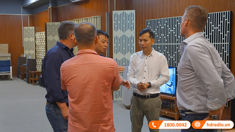 Đoàn đại diện thương hiệu B&O đến thăm và làm việc tại trụ sở HDRadio