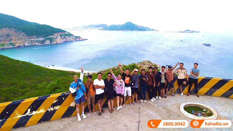 HDRadio du lịch tại vịnh Vĩnh Hy