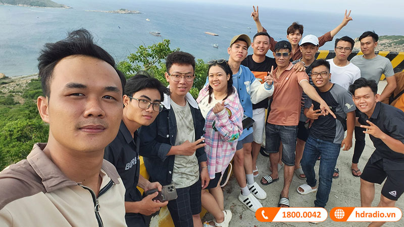 HDRadio du lịch tại vịnh Vĩnh Hy