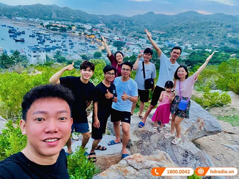 HDRadio du lịch tại vịnh Vĩnh Hy