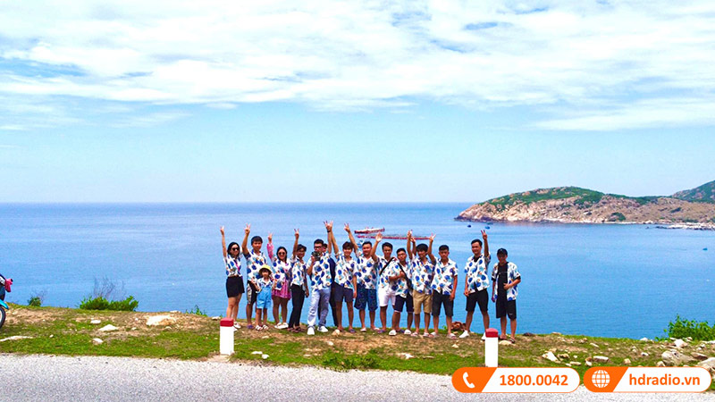HDRadio du lịch tại vịnh Vĩnh Hy