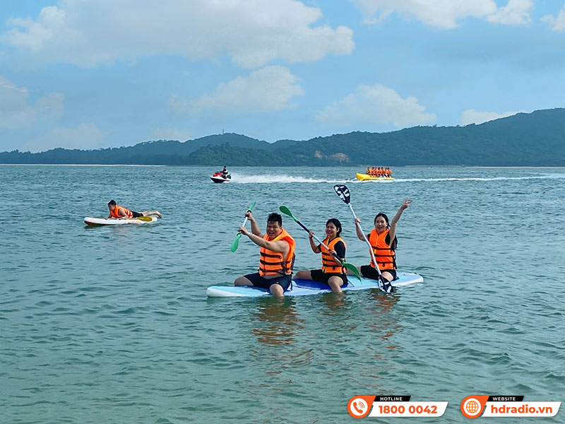 Nhân viên HDRadio tham gia các hoạt động vui chơi Nhân viên HDRadio tham gia các hoạt động vui chơi