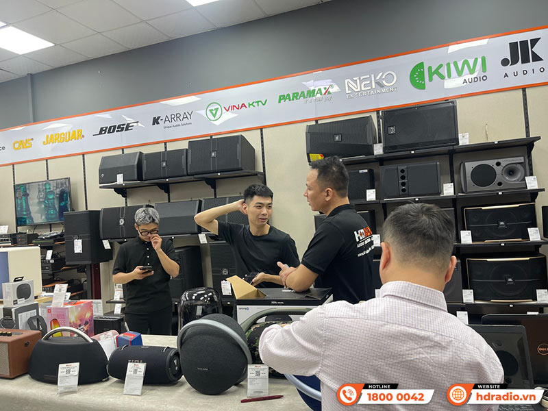 Showroom HDRadio Long Biên