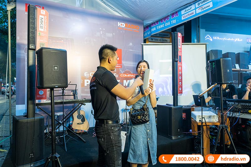 HDRadio kết hợp PGI tổ chức sự kiện Minishow Acoustic