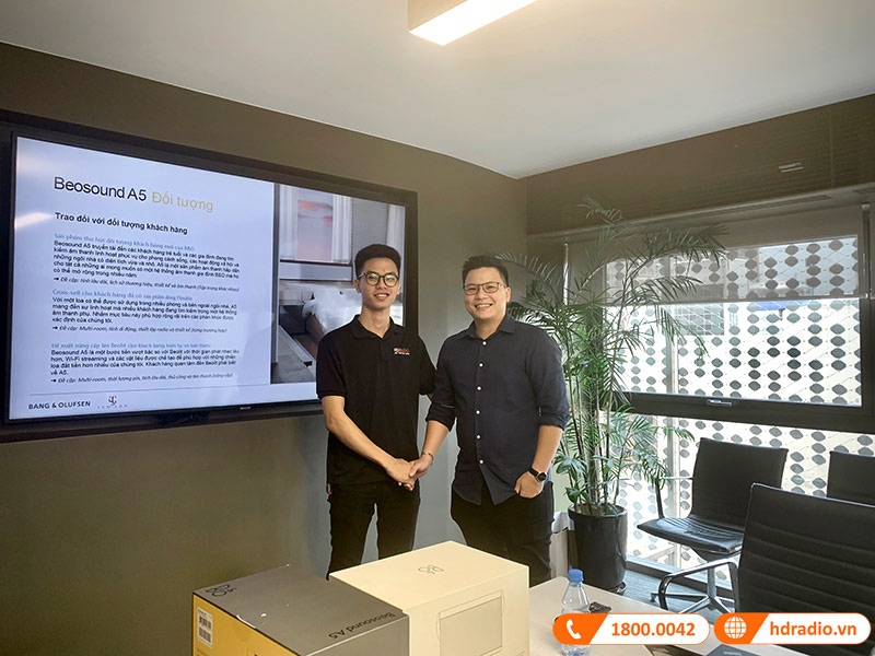 HDRadio tham dự buổi training sản phẩm loa B&O Beosound A5 của hãng B&O