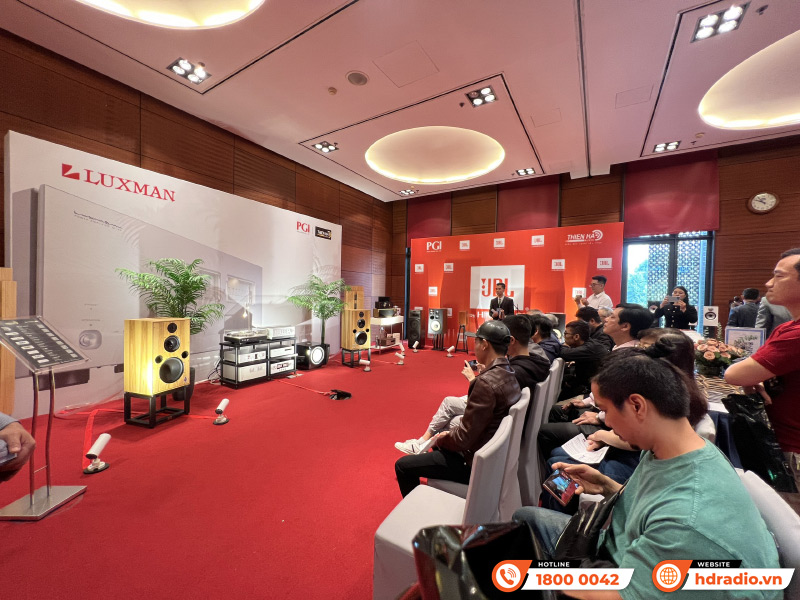 HDRadio Tham Dự Lễ Khai Mạc Triển Lãm Thiết Bị Nghe Nhìn Lần Thứ 21 HDRadio Tham Dự Lễ Khai Mạc Triển Lãm Thiết Bị Nghe Nhìn Lần Thứ 21