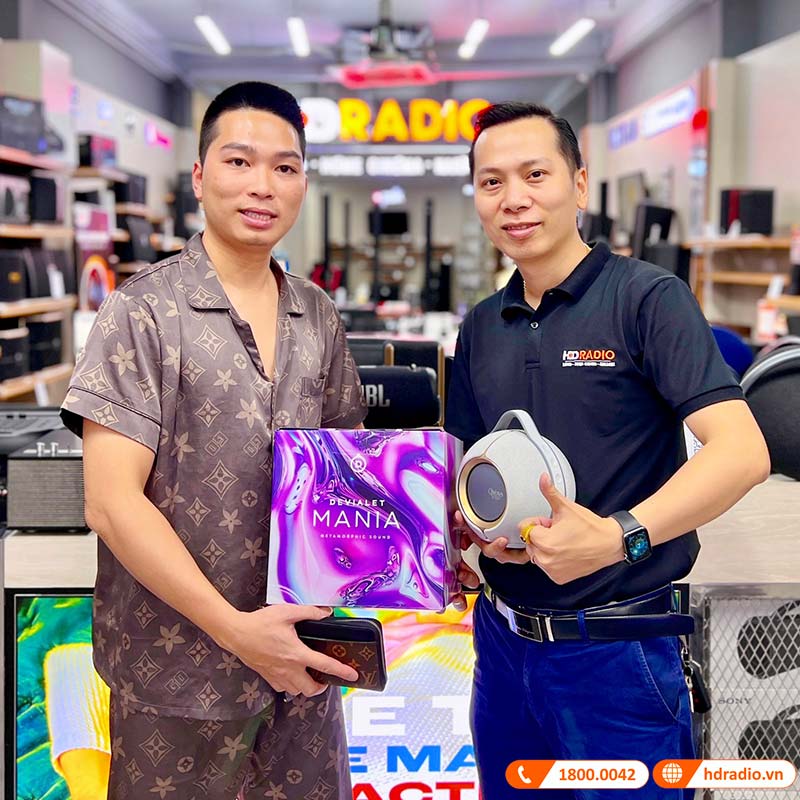 Khách hàng mua Loa Devialet chính hãng tại HDRadio Khách hàng mua Loa Devialet chính hãng tại HDRadio