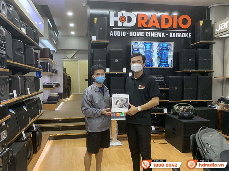 Khách hàng mua Tai Nghe B&O BeoPlay HX tại HDRadio