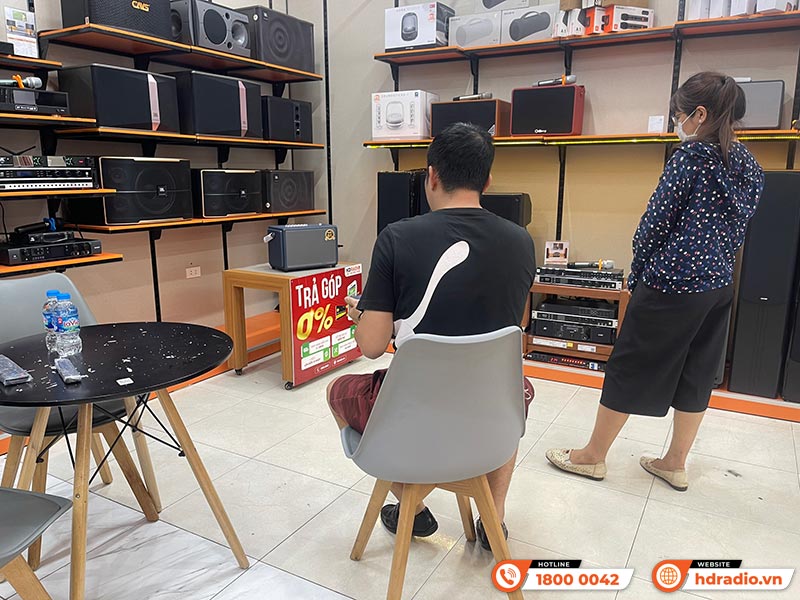 ảnh showroom HDRadio Hà Đông 