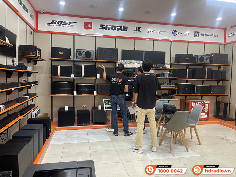 ảnh showroom HDRadio Hà Đông 