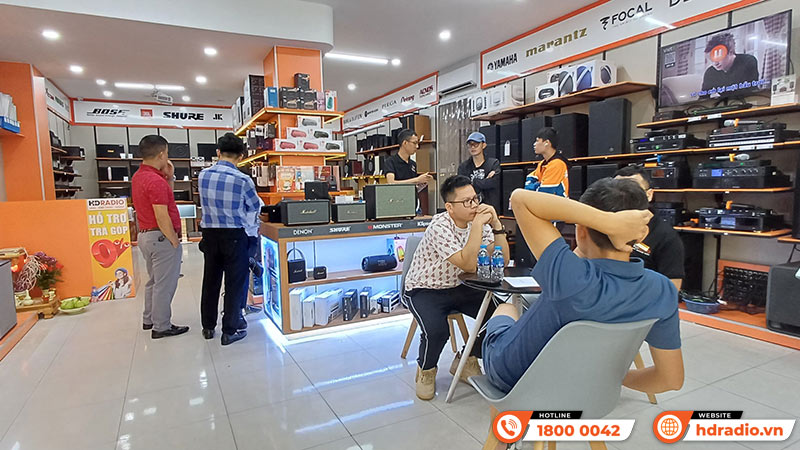 ảnh showroom HDRadio Hà Đông 