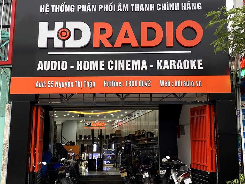 mua sắm thiết bị âm thanh chính hãng tại cửa hàng HDRadio quận 7