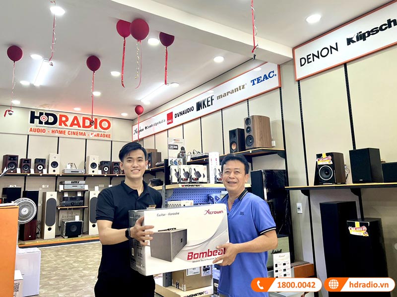 Anh thuc te tai Showroom HDRadio Quan 7