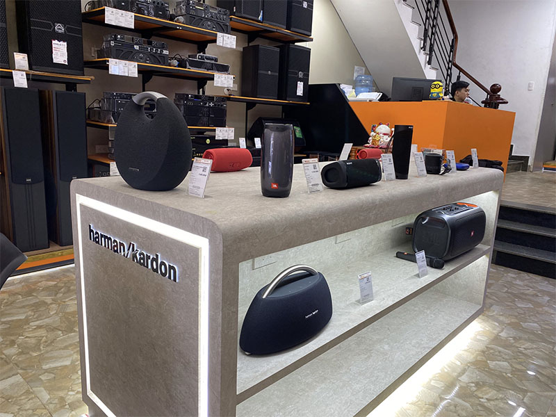 hình ảnh thực tế cửa hàng HDRadio quận 7-8