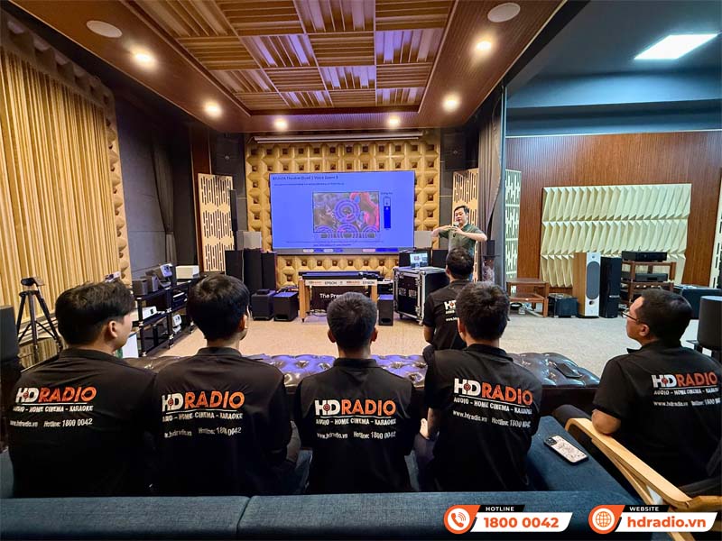 Đại diện hãng Sony training Loa Sony HT-A9M2 tại HDRadio