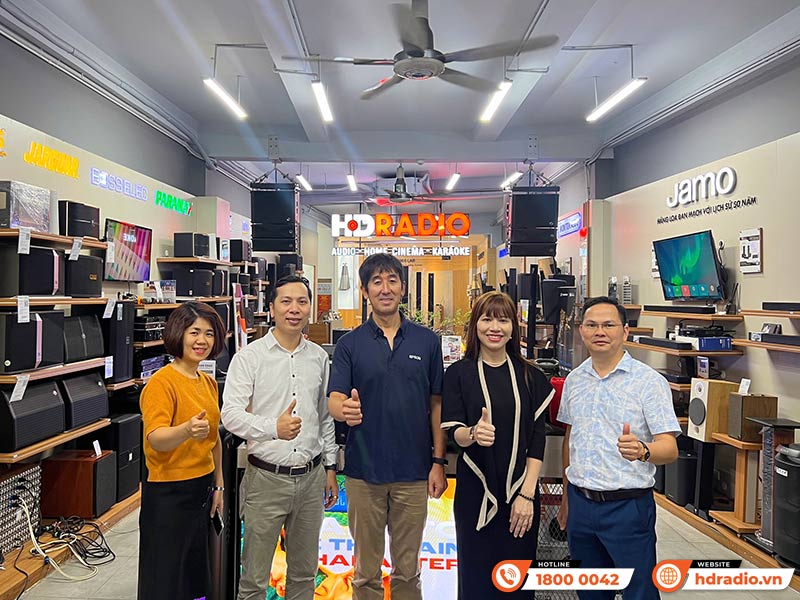 Tổng giám đốc Epson - ông Daisuke Hori sang thăm và làm việc tại HDRadio Tổng giám đốc Epson - ông Daisuke Hori sang thăm và làm việc tại HDRadio