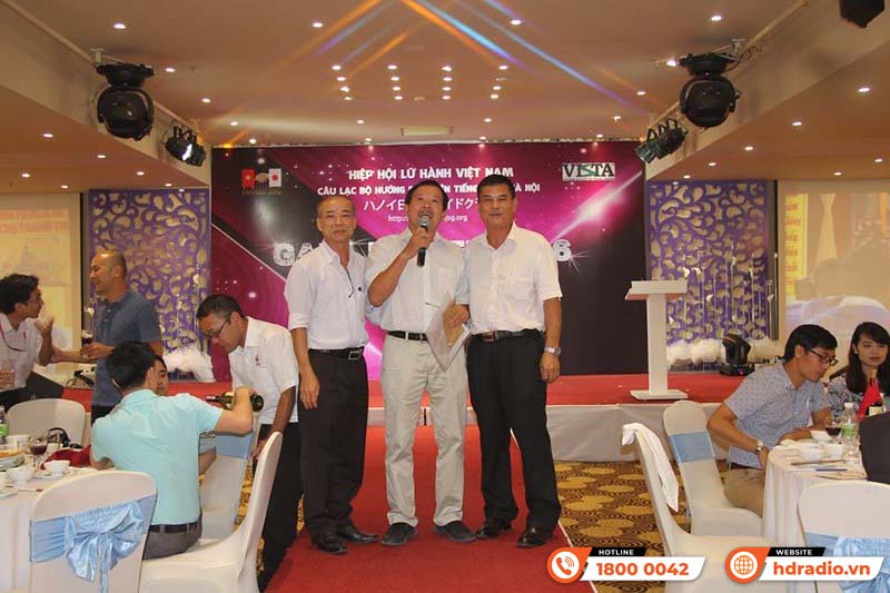 Đèn sân khấu di động