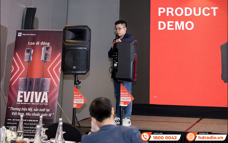 Hãng BOSCH Chính Thức Mở Bán Dòng Loa Electro-Voice EVIVA Mới