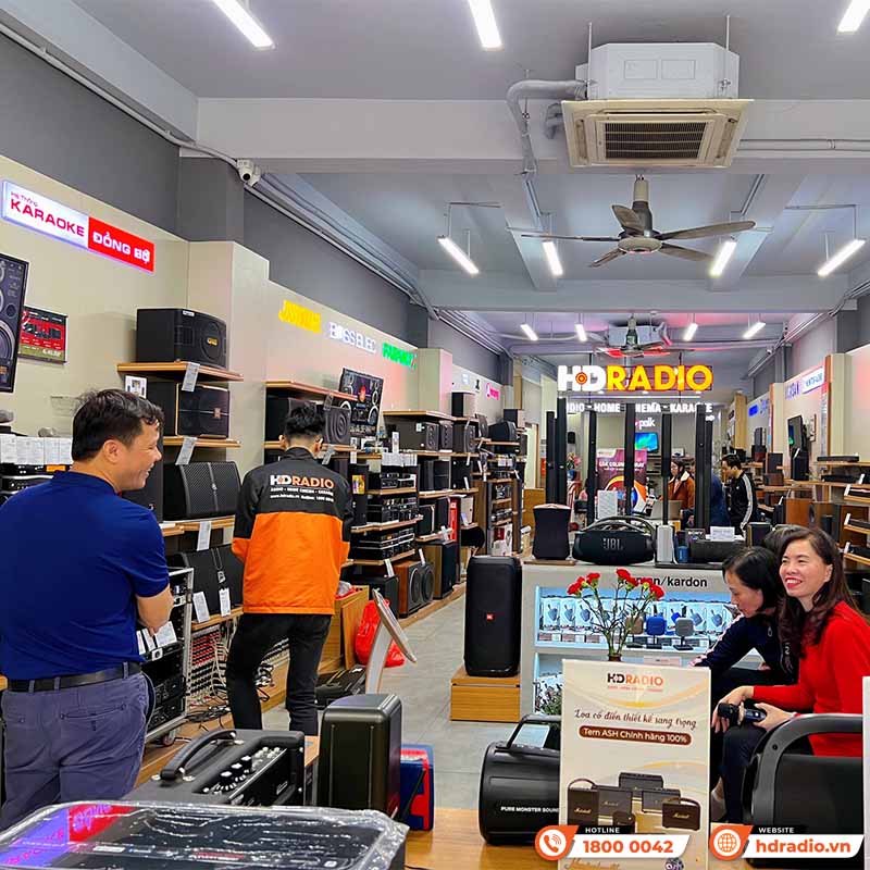 Hàng Demo là gì? Có nên mua hàng trưng bày, hàng demo không?