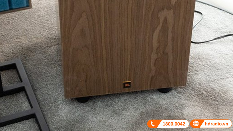 Harman Luxury ra mắt JBL L10cs Classic 